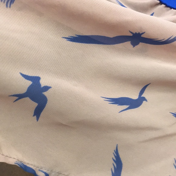 Gilli sleeveless top. Womens Medium - Picture 3 of 3